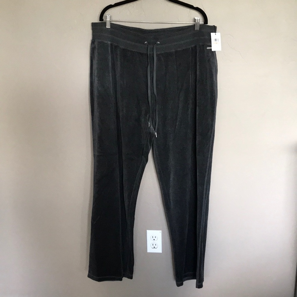 Calvin Klein Active pant.